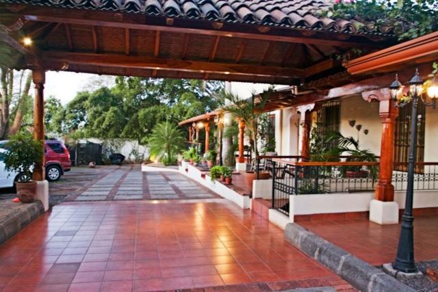 Los Altos Apartments & Studios Managua Exterior foto